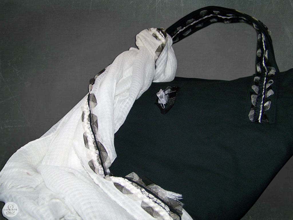 Sophie L / Bracelet / Kaukau Noir