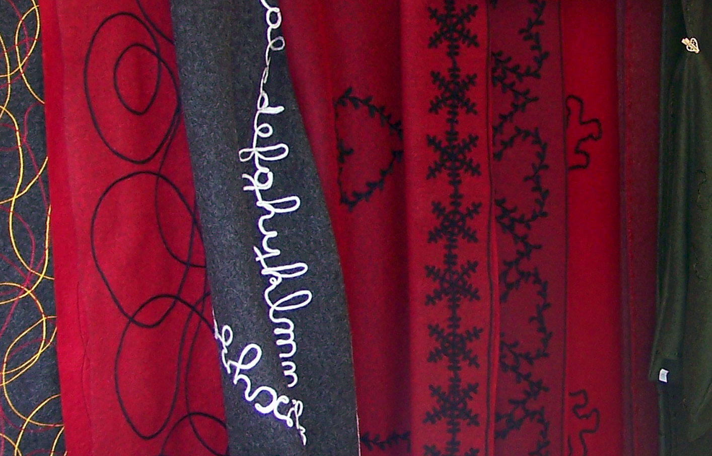 Sophie L / Plaids brodés